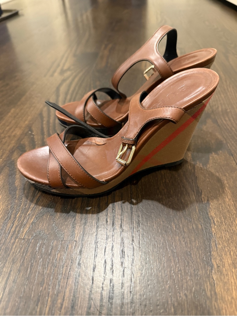 Burberry Brown Leather Wedge Sandals with Gold Buckle